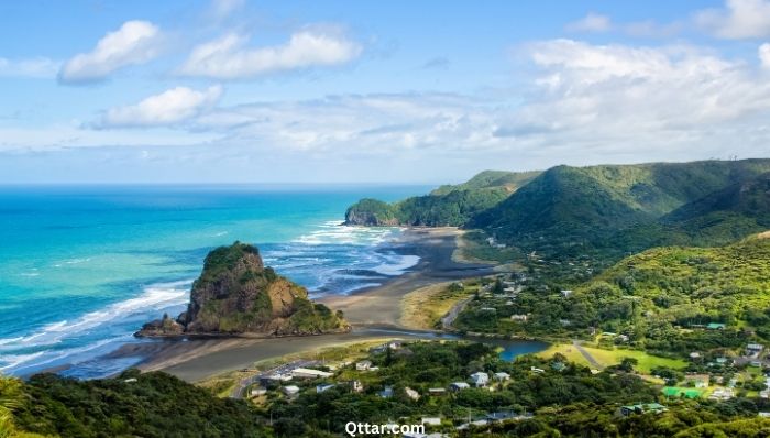 Piha Beach Auckland New Zealand