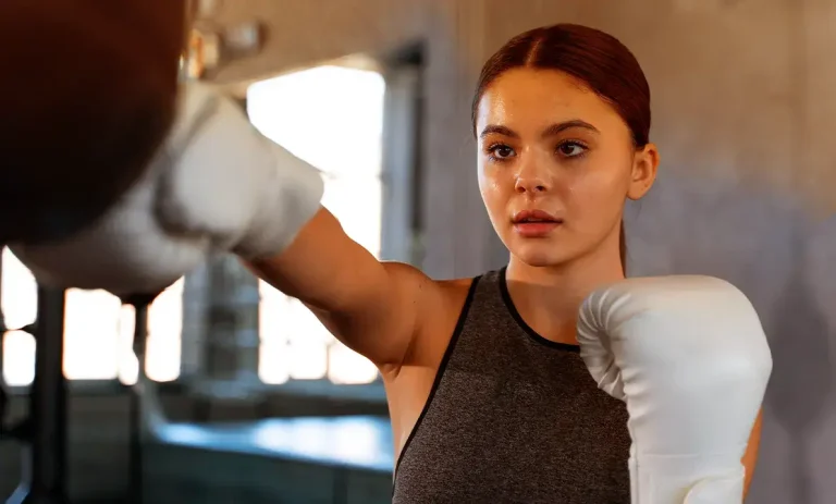 Muay Thai Exercise Workout with Beginner in Mind